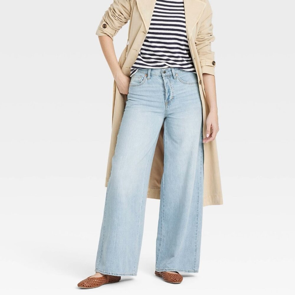 Universal Threads wide leg jean